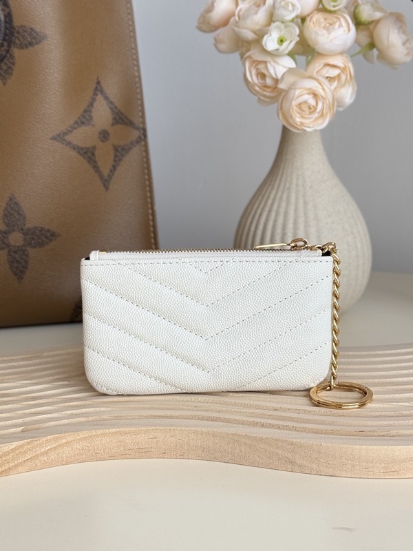 イヴサンローラン財布背面デザイン